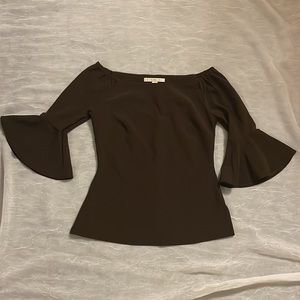 BOSTON PROPER top with side slots